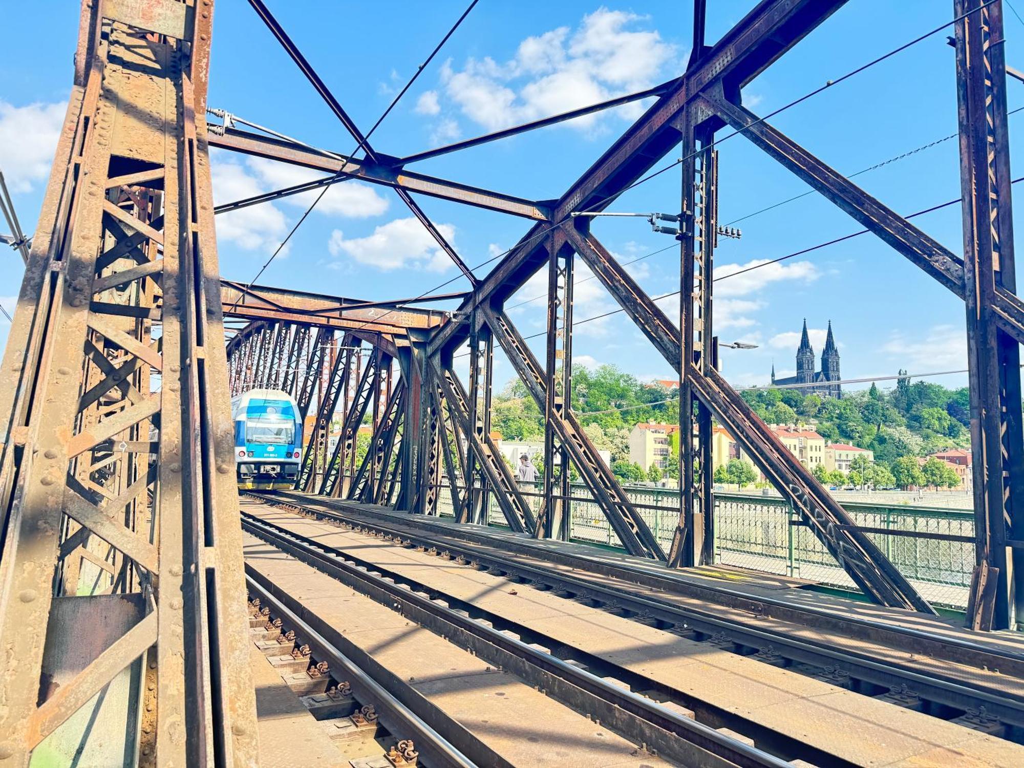 Free Parking - Cozy Apartment Near Vysehrad Railway Bridge Prag Dış mekan fotoğraf